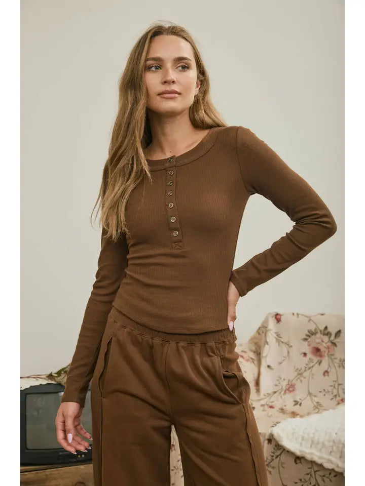 Fitted Ribbed Henley Knit Top Brown
