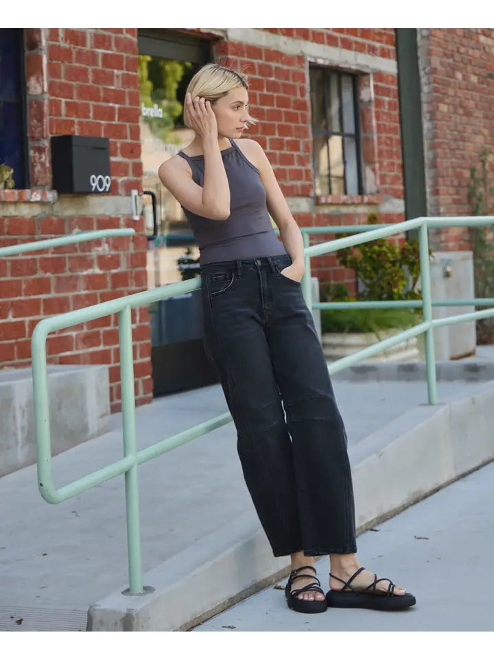 High Rise Ankle Barrel Leg Black